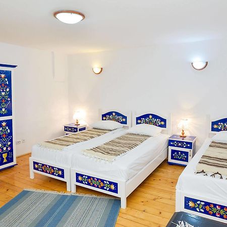 Pension Bassen Базна Екстер'єр фото