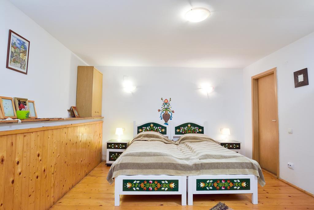 Pension Bassen Базна Екстер'єр фото
