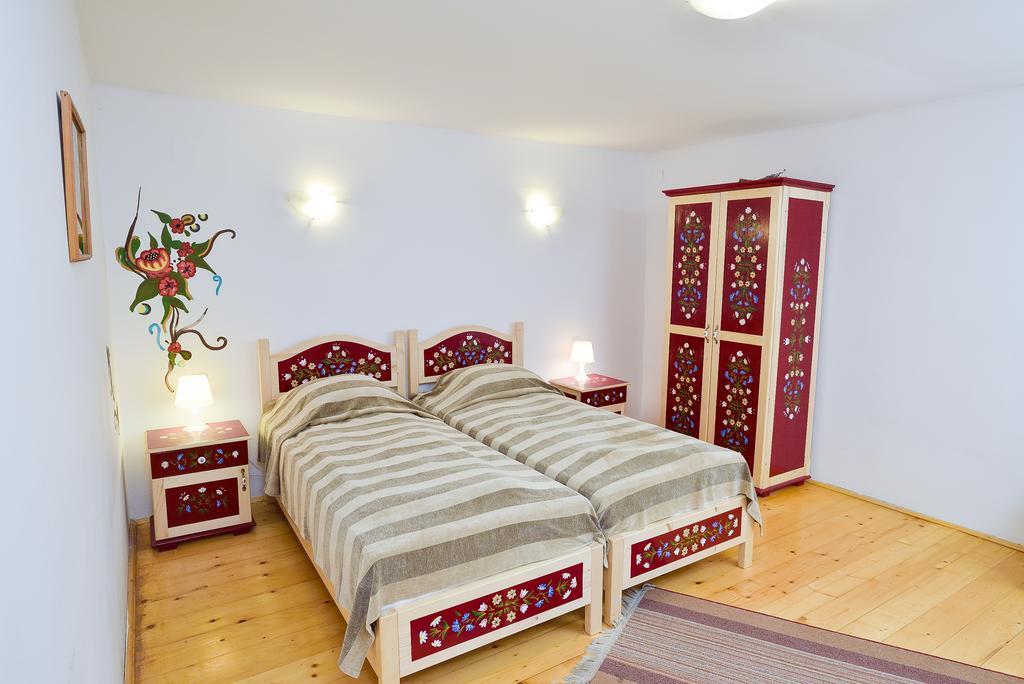 Pension Bassen Базна Екстер'єр фото