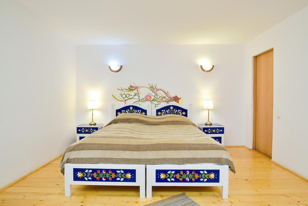 Pension Bassen Базна Екстер'єр фото